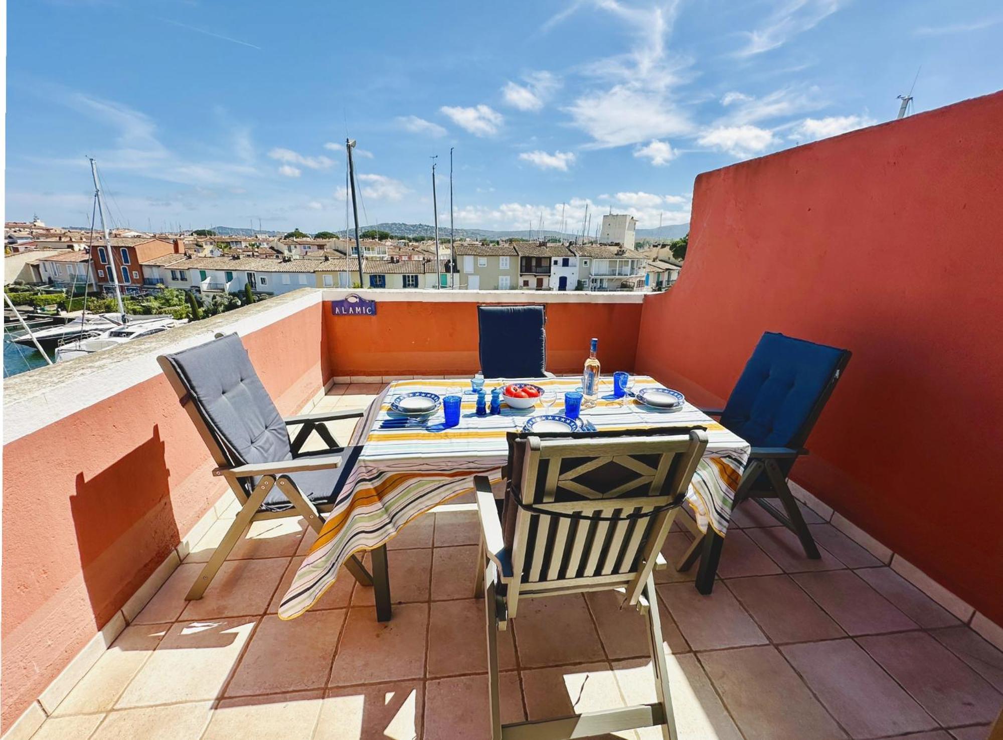Alamic Appartement Grimaud Buitenkant foto